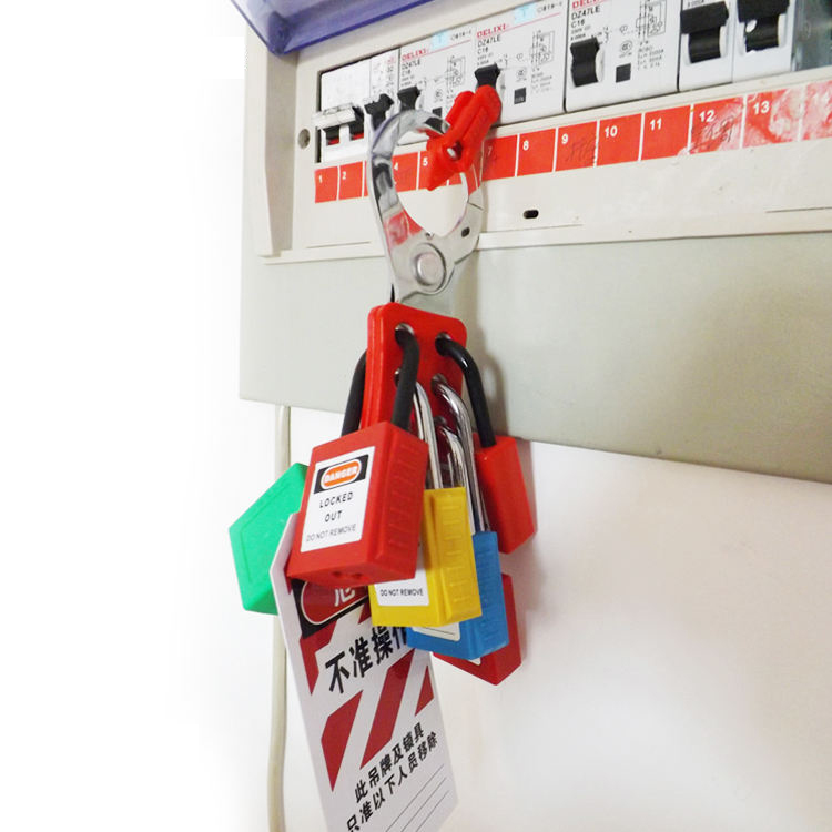 EP-8312 1.5" Reliable lockout hasps in repair environments