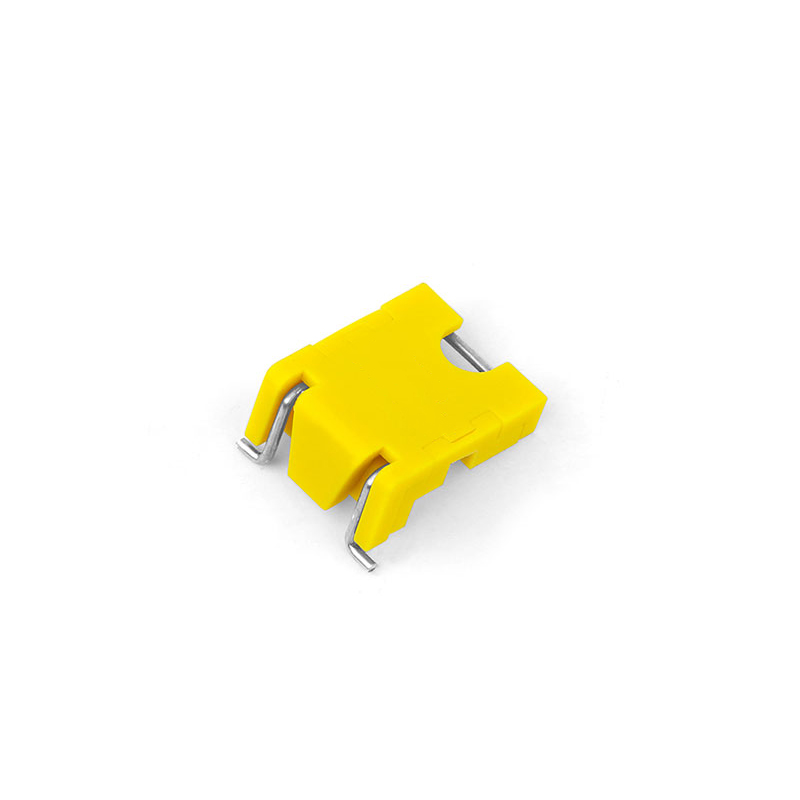 EP-D32  mcb lockout for securing single or multi-pole European and Asian circuit breakers