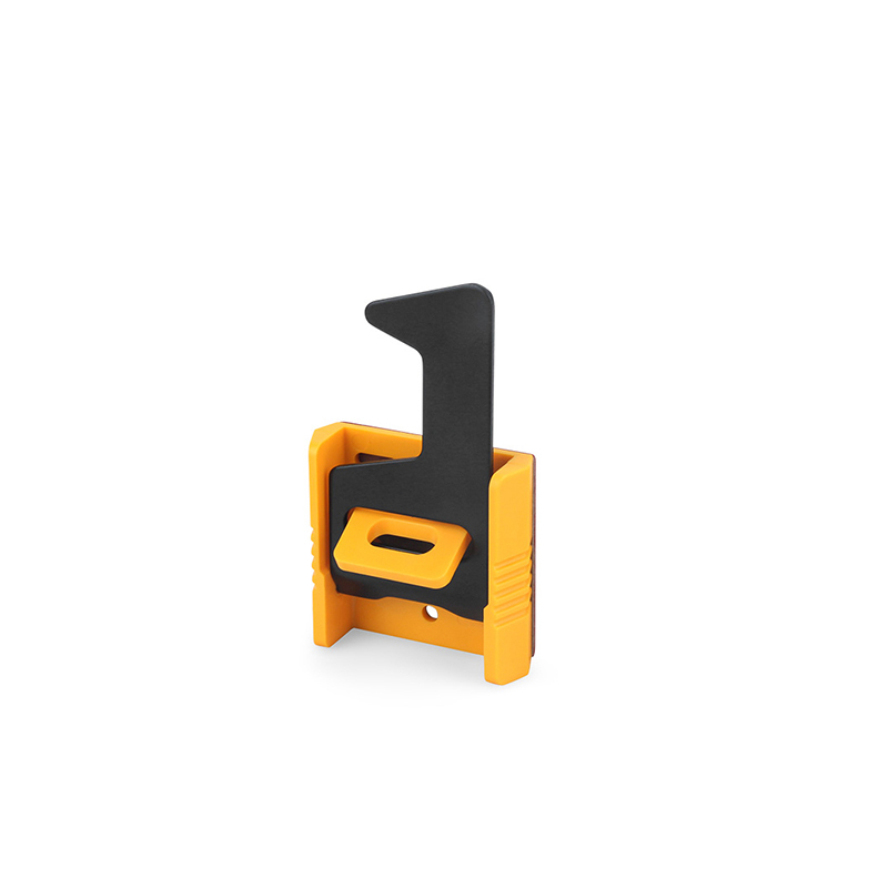 EP-D81-1 Electrical switch/transfer switch lockout and tagout