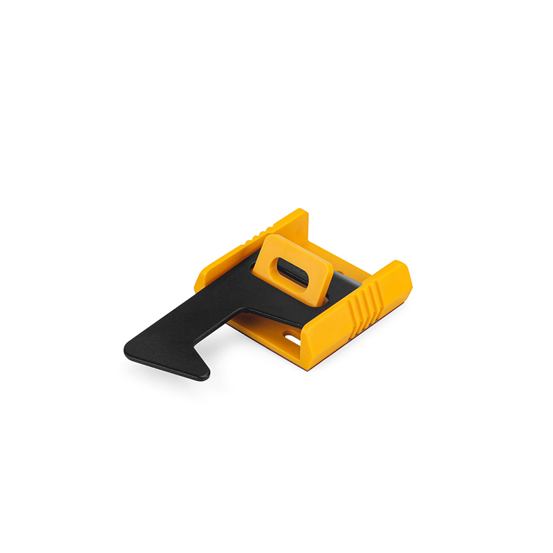 EP-D81-1 Electrical switch/transfer switch lockout and tagout